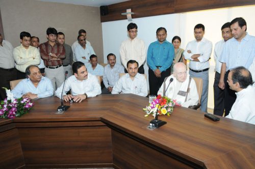 16515750101935728900